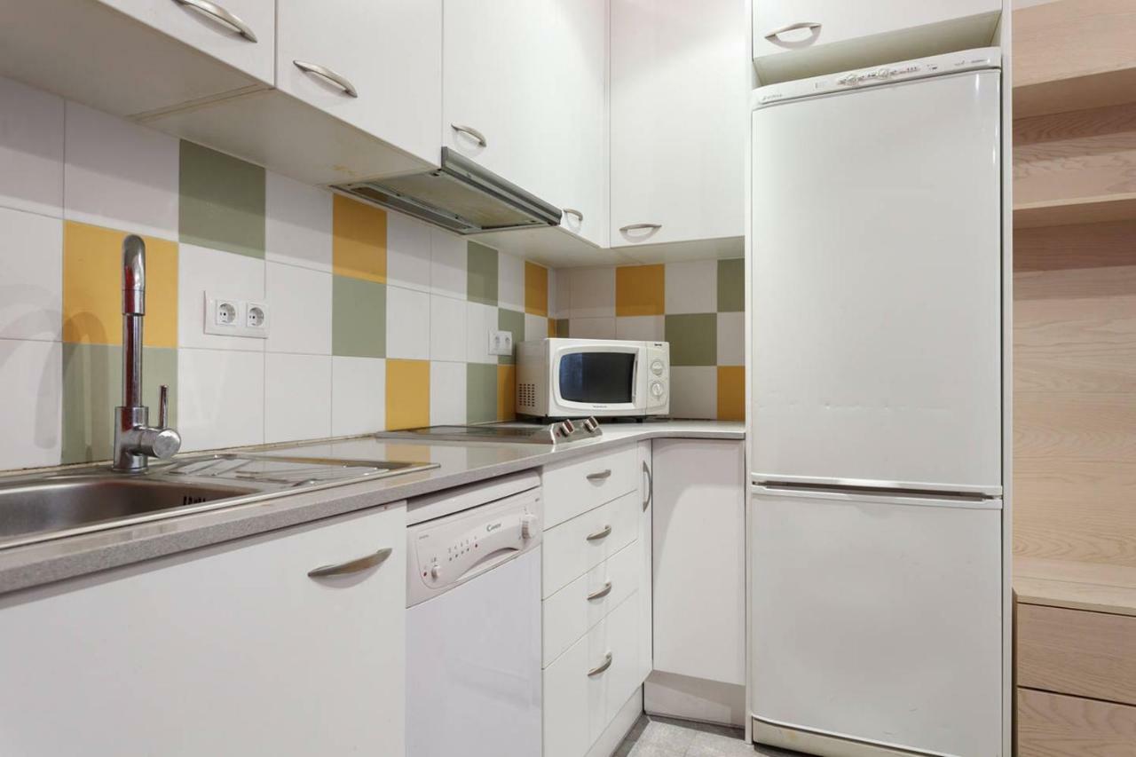 ברצלונה Nice Apartment In Sants מראה חיצוני תמונה